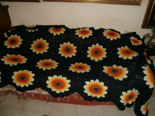 Copriletto lana fatto a - fatto,