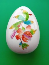 HEREND Uovo  in Porcellana