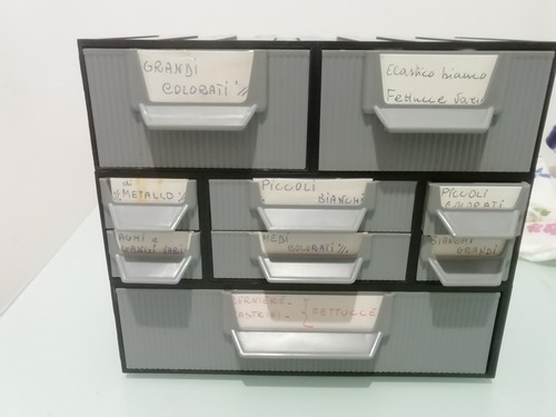 Scatola contenitore set - , di