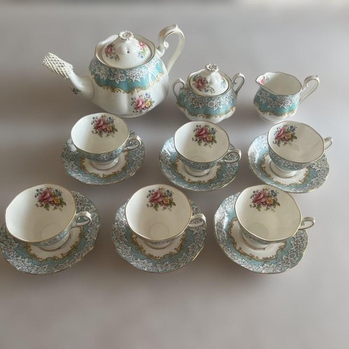 Royal albert cup - royal, &