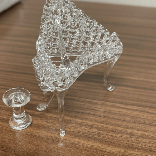 Statuina pianoforte vintage