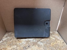 Cassetta porta utensili MR402260 Mitsubishi Pajero V60 (3′ serie)