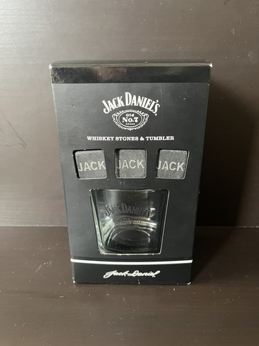 Jack daniel whiskey - daniel’s,