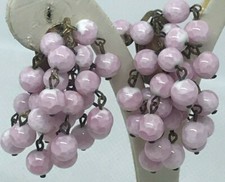 ORECCHINI A GRAPPOLO IN VETRO DI MURANO BICOLORE E STRUTTURA IN OTTONE ANNI 70