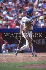 EL920 Howard Johnson - New