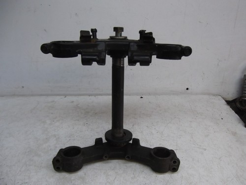 Kawasaki gpz550 unitrak yokes - kawasaki,