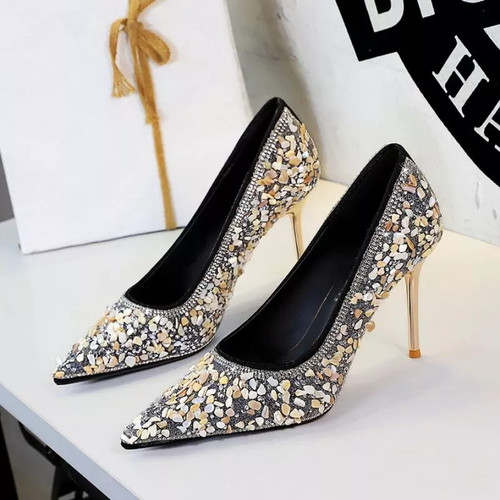 Decolte nere eleganti - decolte,