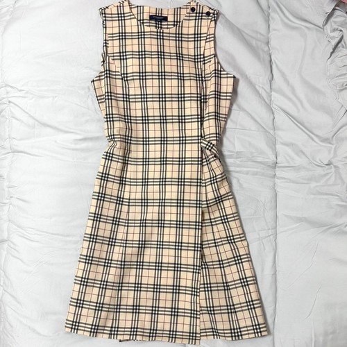 Burberry london sleeveless - burberry,