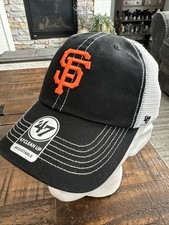 Cappello snapback regolabile