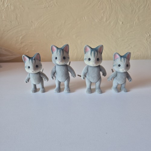 Personaggi famiglia gatto - famiglia,