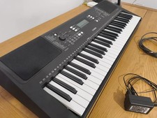Yamaha PSR-E373 61 Tasti Tastiera Digitale - Nera