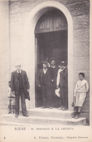 Riese il sindaco - *, e