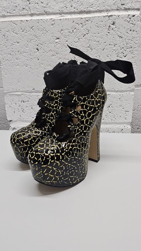 Scarpe classiche con plateau