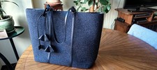 Borsa Coccinelle in feltro con