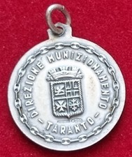 MEDAGLIA ARGENTO 800 MARINA MILITARE ITALIANA "DIREZIONE MUNIZIONAMENTO TARANTO"