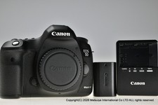 Canon EOS 5D Mark III 22.3MP