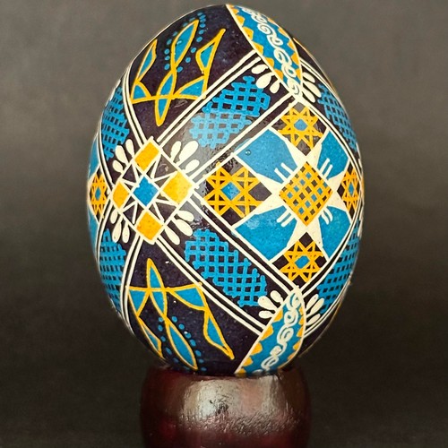 Vero pysanky ucraino - pysanky, pollo
