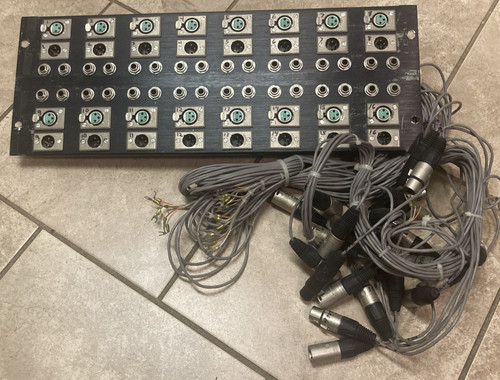 O wall patchbay - 16, i/o