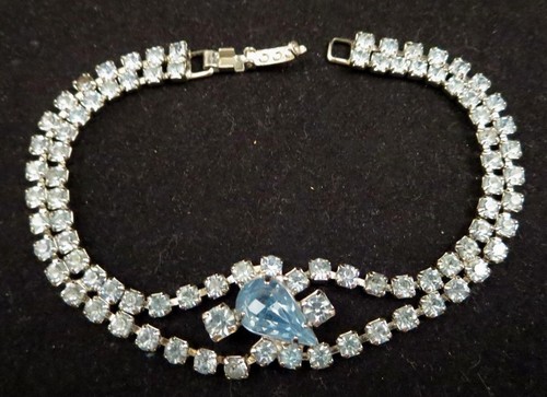End vintage prong set - hi,