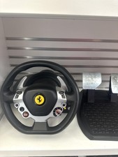 Volant Thrustmaster TX Racing