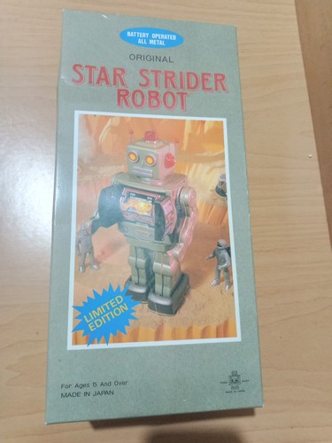 Metal house star - metal, robot