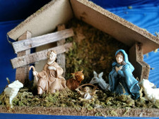 Capanna per presepe con personaggi - Legno - VINTAGE