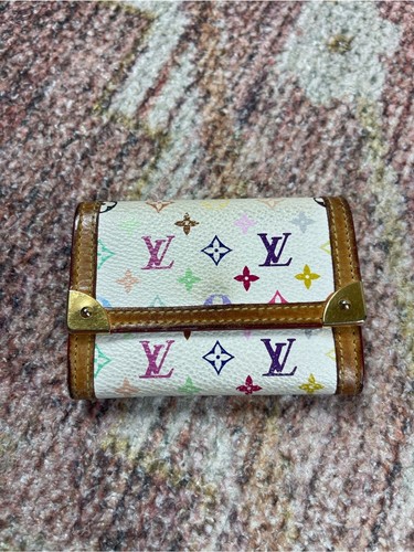 Louis vuitton monogram - louis,