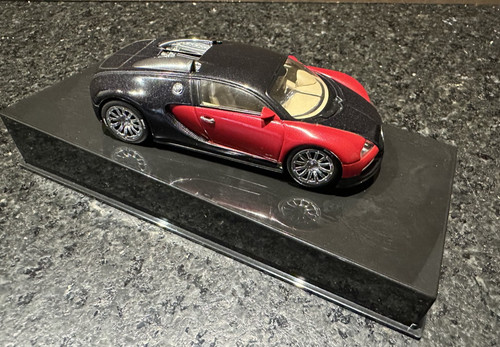 Autoart bugatti veyron 4 - bugatti, 16.4