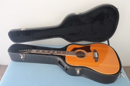Chitarra acustica vintage anni