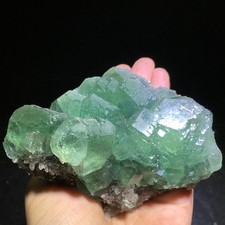 615g fluorite verde scuro