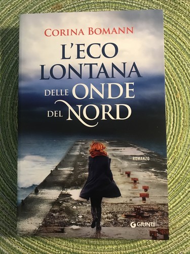 Eco lontana delle onde del - l'eco,