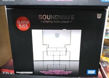 Takara Transformers Soundwave
