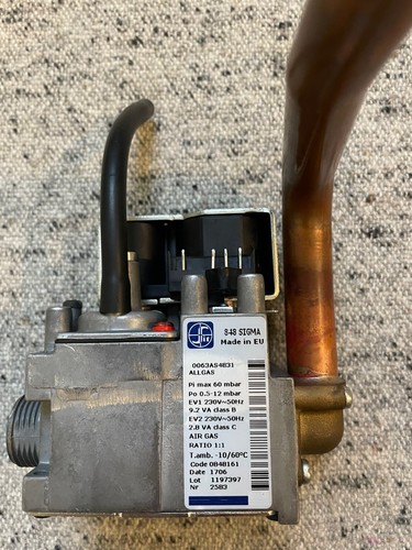 Valvola gas caldaia ariston - caldaia,