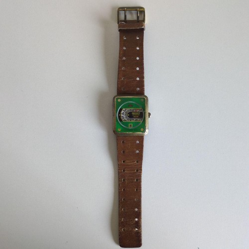Orologio automatico quadrato