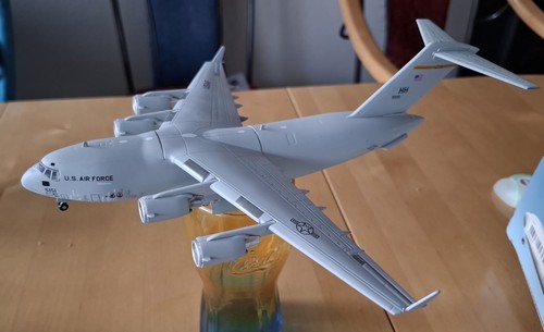 Globemaster aereo da - c-17,