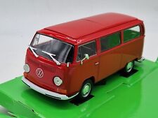 VOLKSWAGEN T2 combi minibus rosso - Welly - Scala 1/24