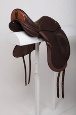 Sella da dressage in pelle