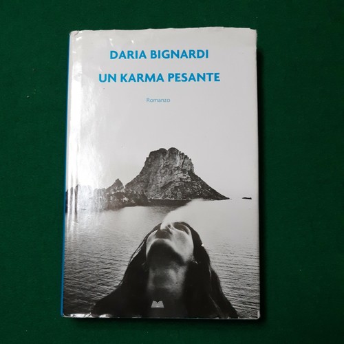 Libro una karma - una, pesante