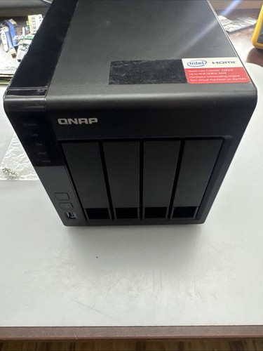 Qnap 451 4 - ts-451+, alloggiamenti
