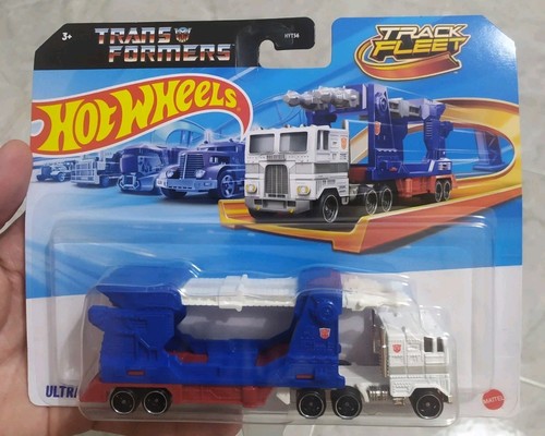 Hot wheels track - track, fleet
