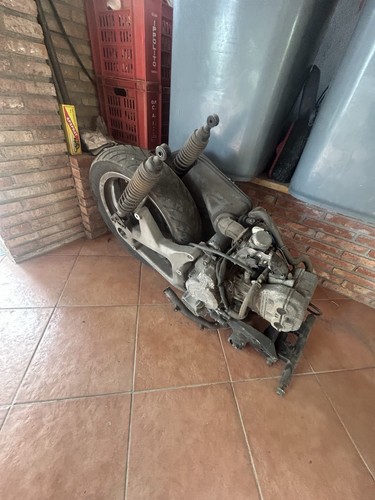 Blocco motore scarabeo 200 - blocco,