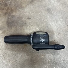 Cambio a una mano due