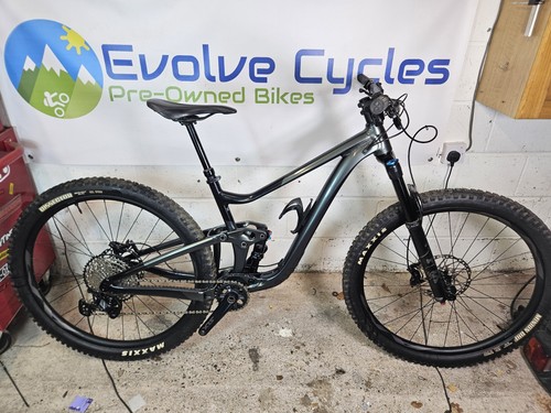 Mountain bike enduro media