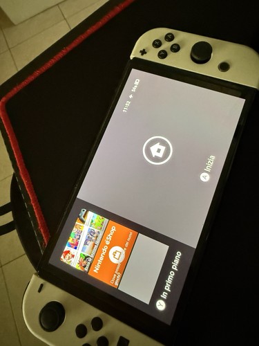 Nintendo switch modello oled - nintendo,