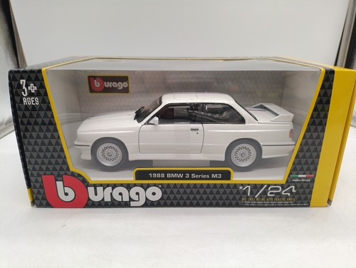 Bmw e30 white series 1 - 3, 1/24