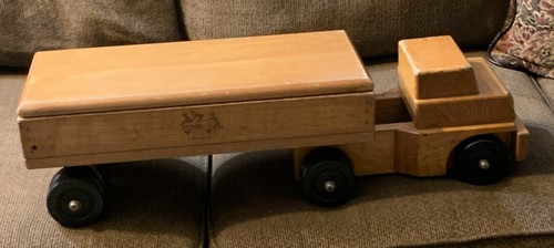 Camion semirimorchio