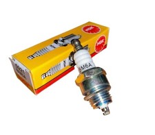 CANDELA RASAERBA NGK BM6A MOTOSEGA DECESPUGLIATORE MINIMOTO