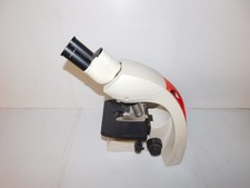 Microscopio Binoculare Leica