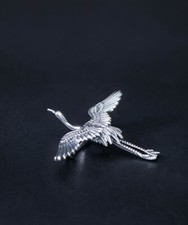 I04 Spilla Battenti Gru