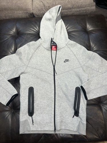 Nike sportswear tech - nike,